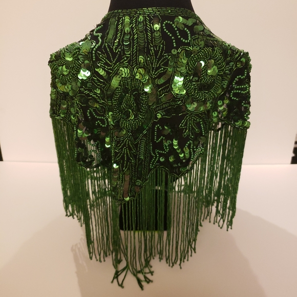 Cape - Picture 2 of 8